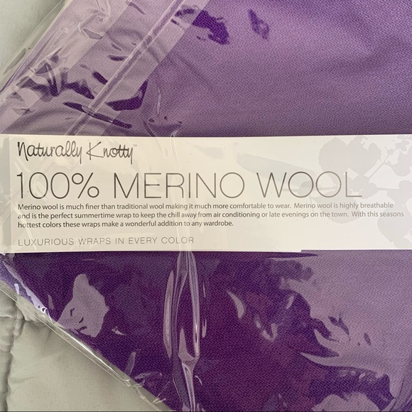 NWT Naturally Knotty 💯 Merino Wool Scarf - Purple - Picture 5 of 5